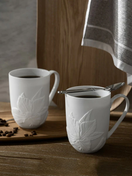 Чашка Пуансеттия (450 мл)