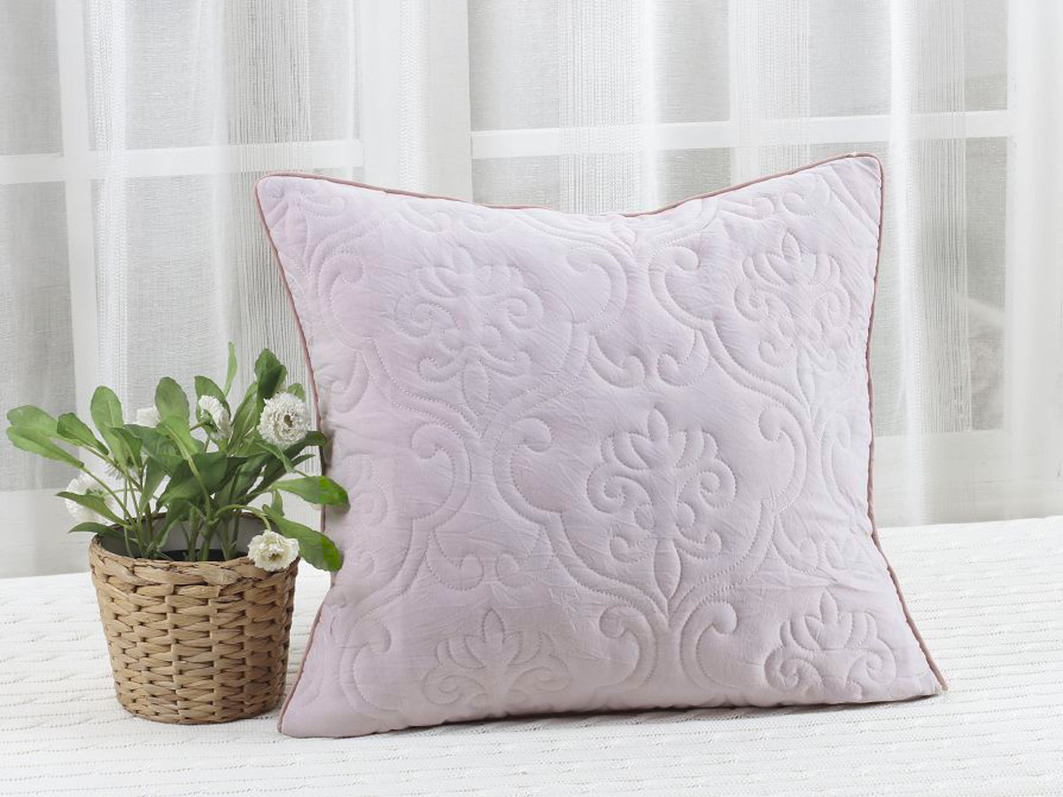 

Декоративные подушки Cleo