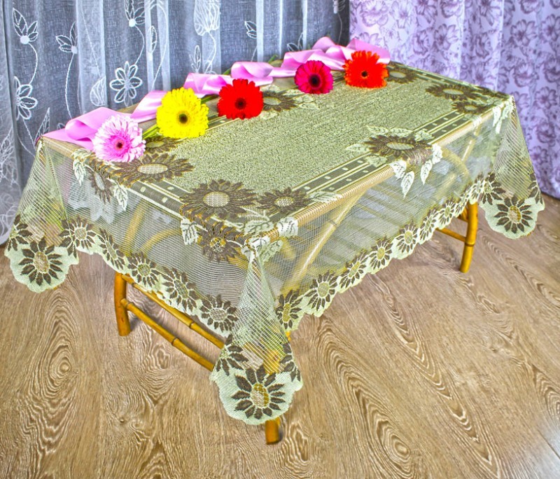 

Скатерти и салфетки Haft