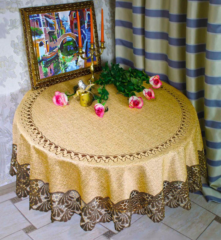 

Скатерти и салфетки Haft
