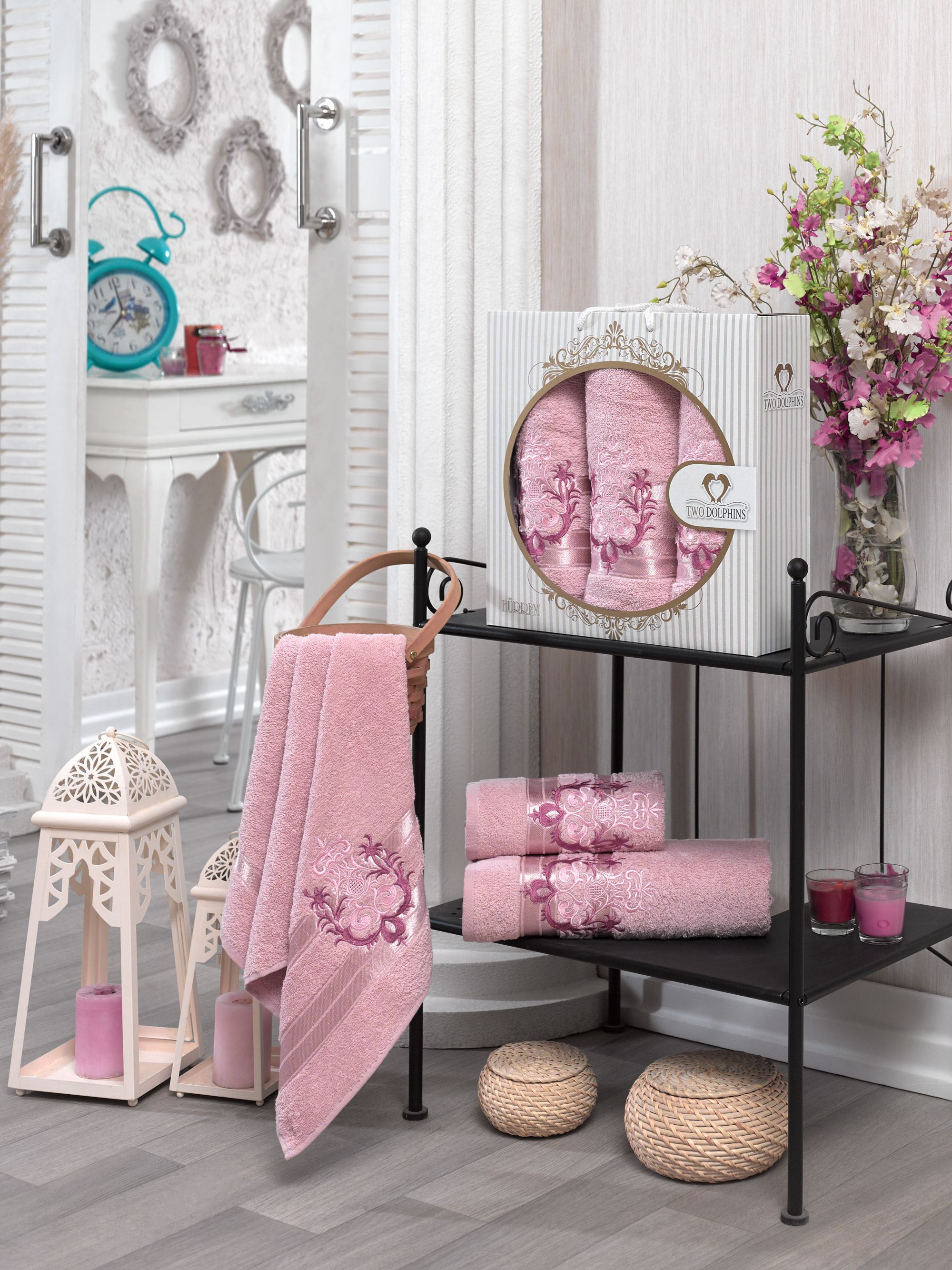 

Полотенца Two Dolphins