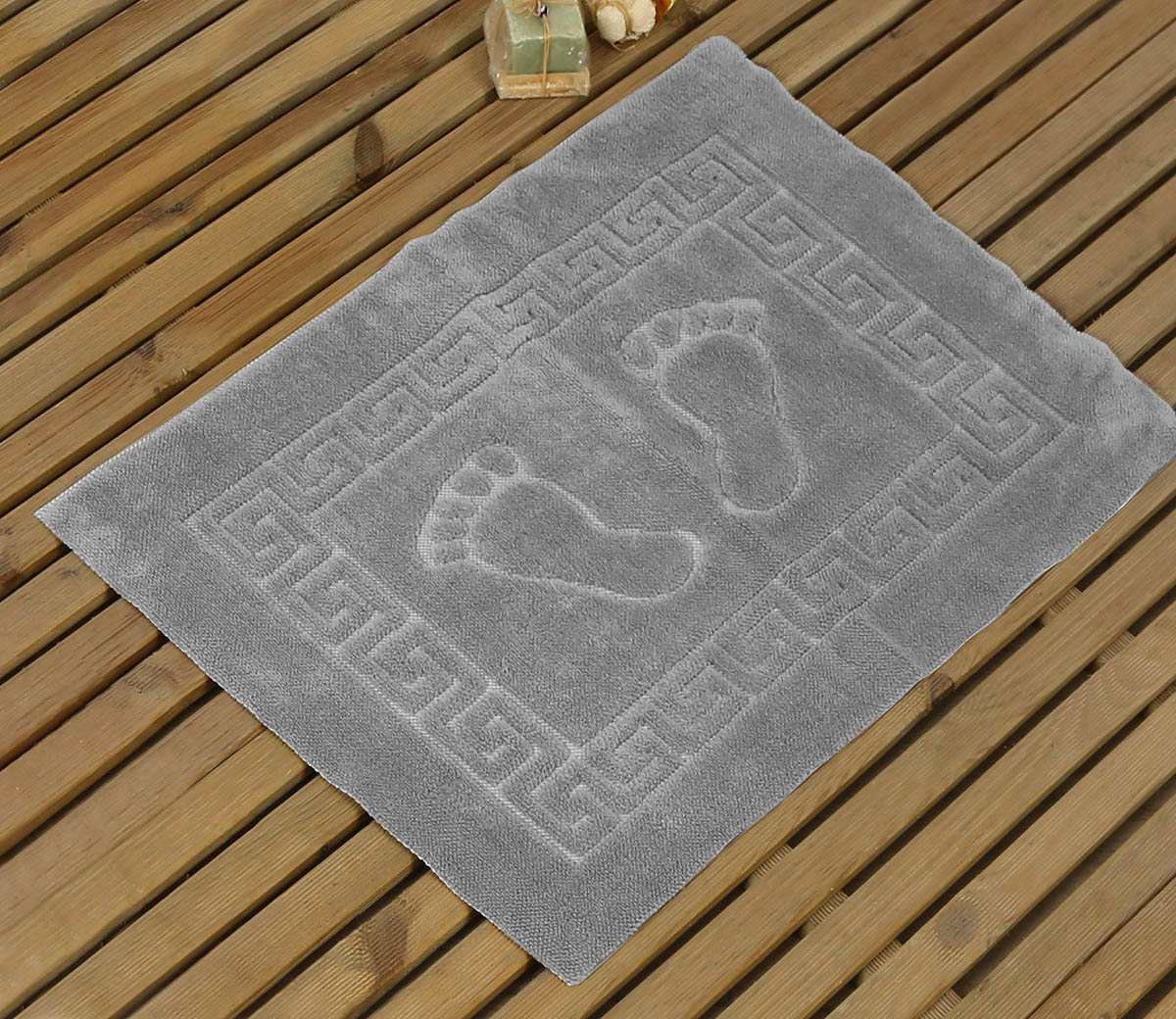 

Коврики для ванной и туалета Karna