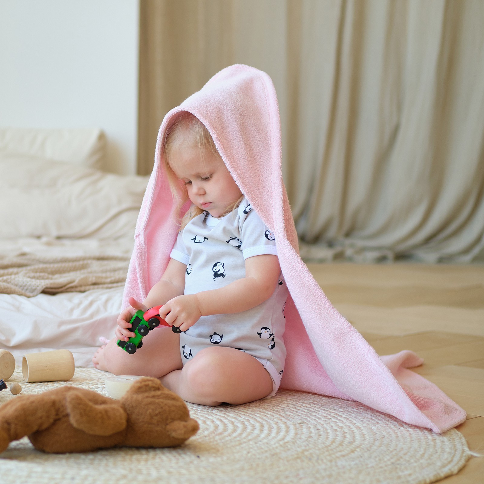 Детское полотенце Sherri цвет: персиково-розовый (85х85 см), размер 85х85 см