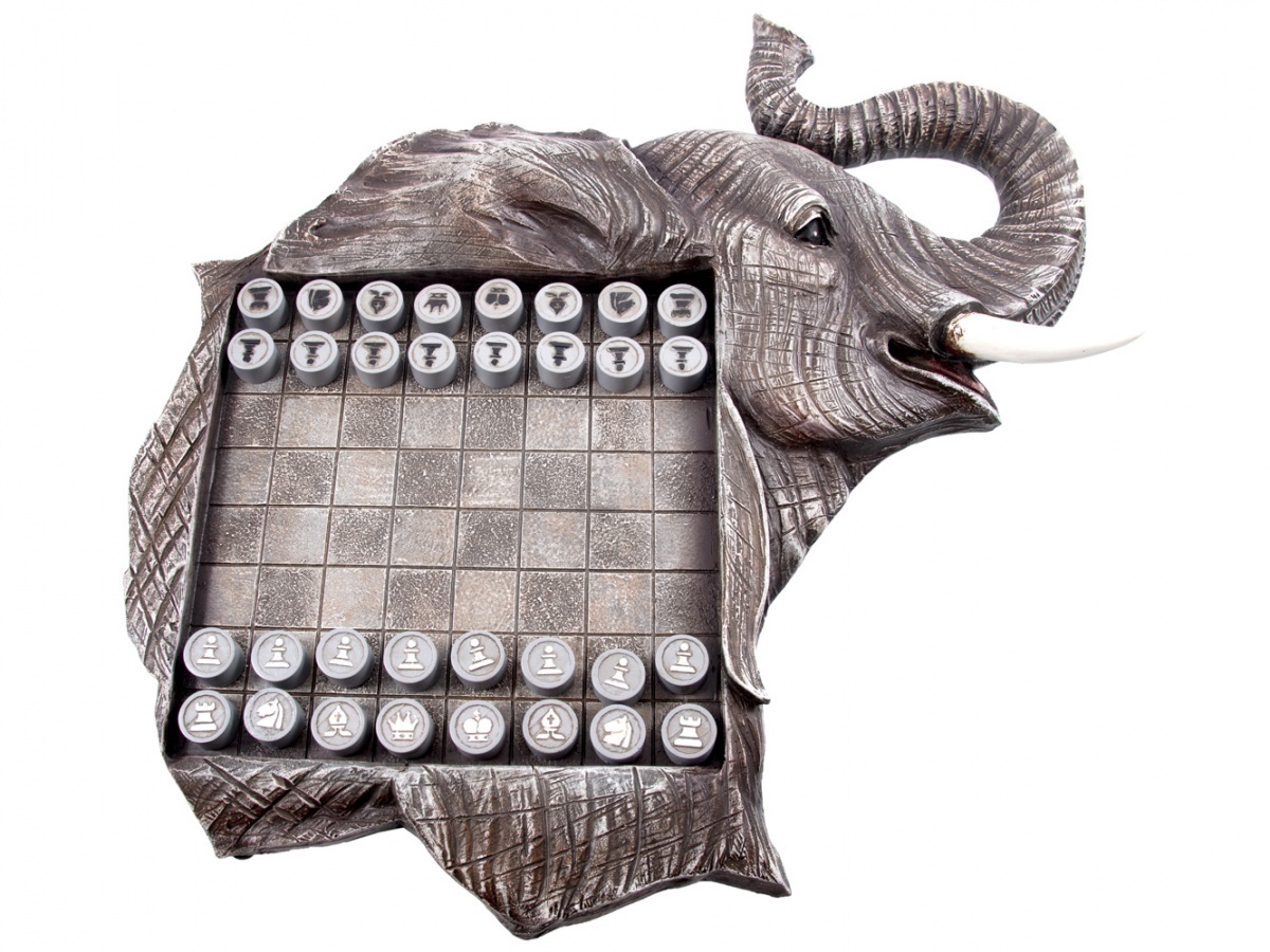 Настольная игра Шахматы - слон (36х41х5 см)