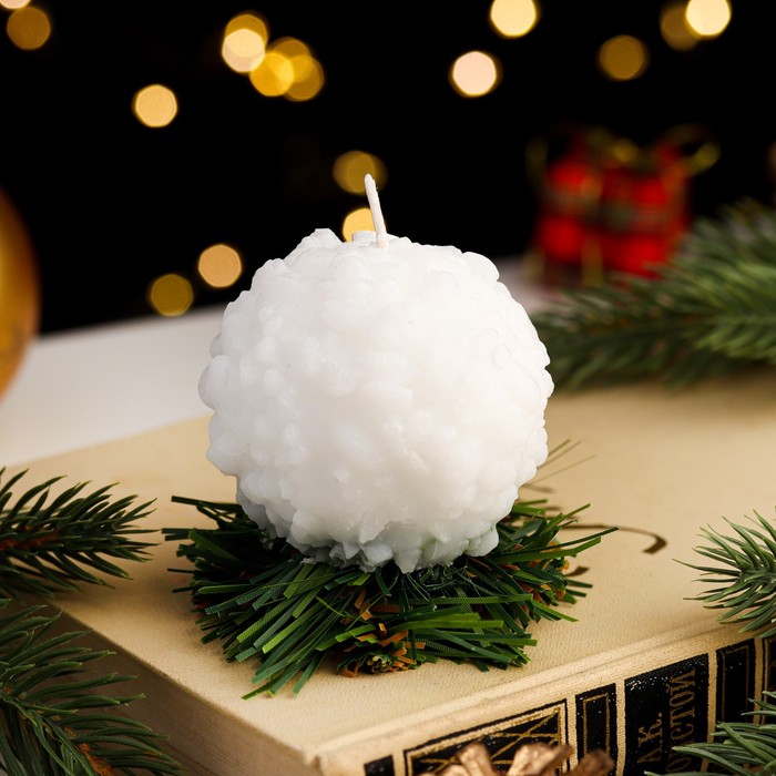 Свеча Снежок на елке (6 см)