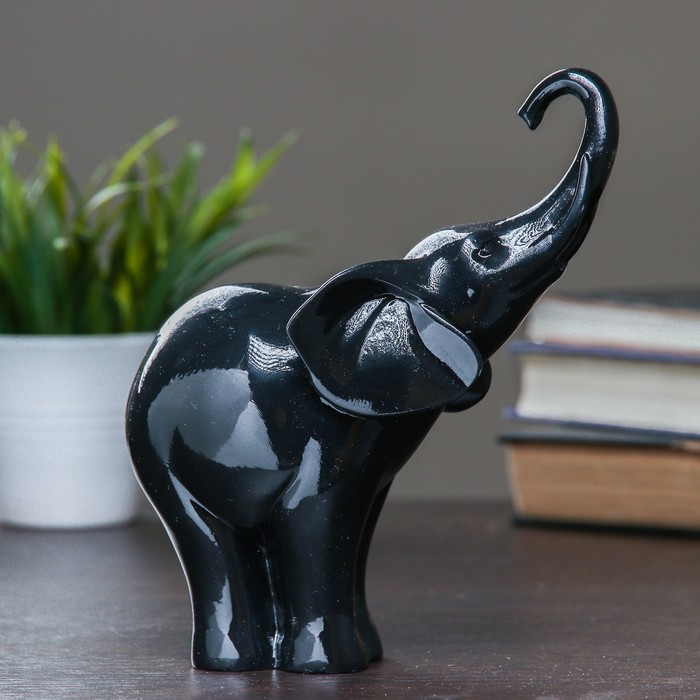 Фигурка Слон цвет: черный (9х16х18 см)