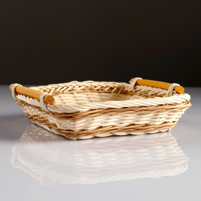 Корзинка (20х20х6 см)