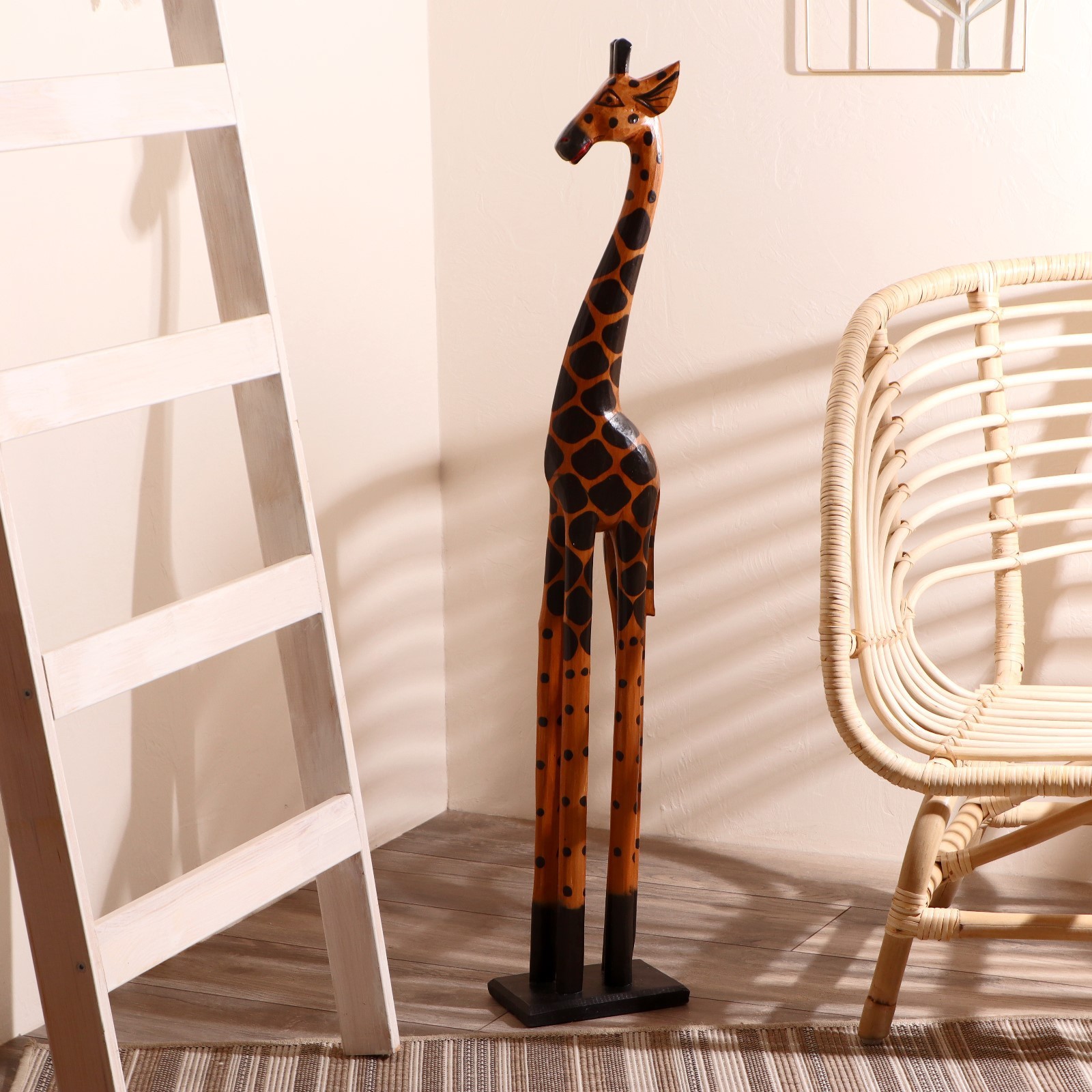 Сувенир Жираф пятнистые ноги (14х22х100 см)