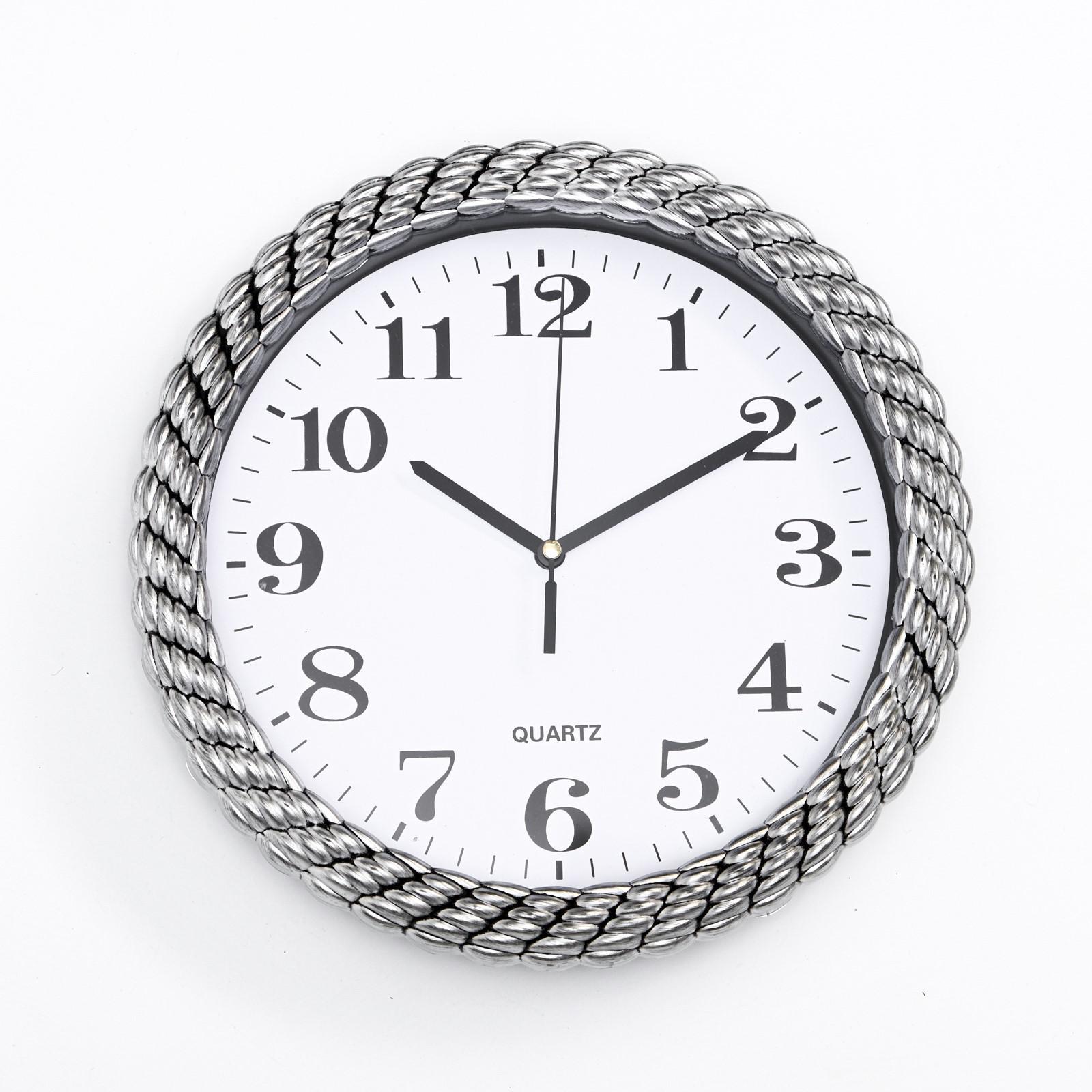 Часы Плетёнка (29х28х5 см)