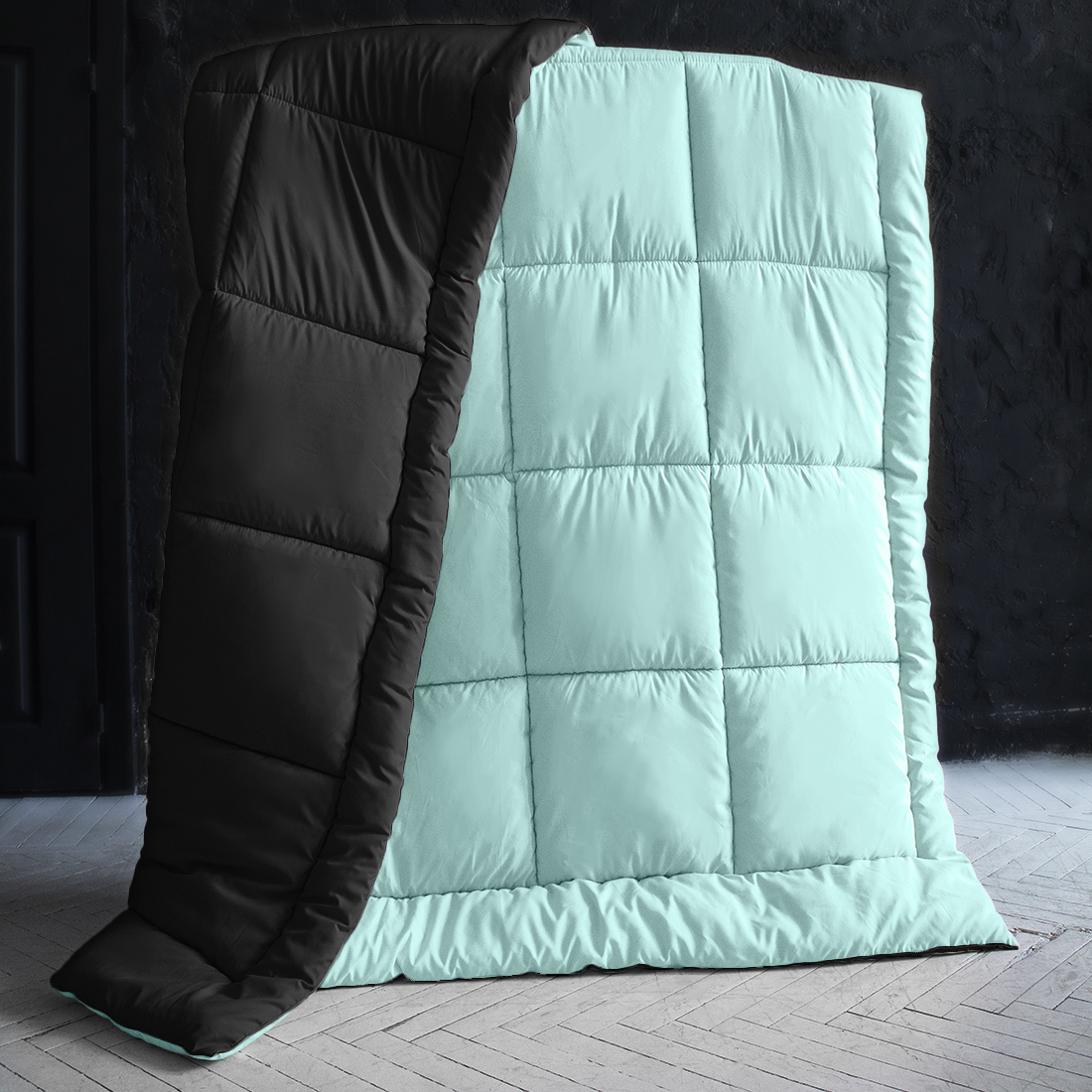 Одеяло MultiColor Цвет: Черный/Нежно-Голубой (155х215 см), размер 155х215 см pva410840 Одеяло MultiColor Цвет: Черный/Нежно-Голубой (155х215 см) - фото 1