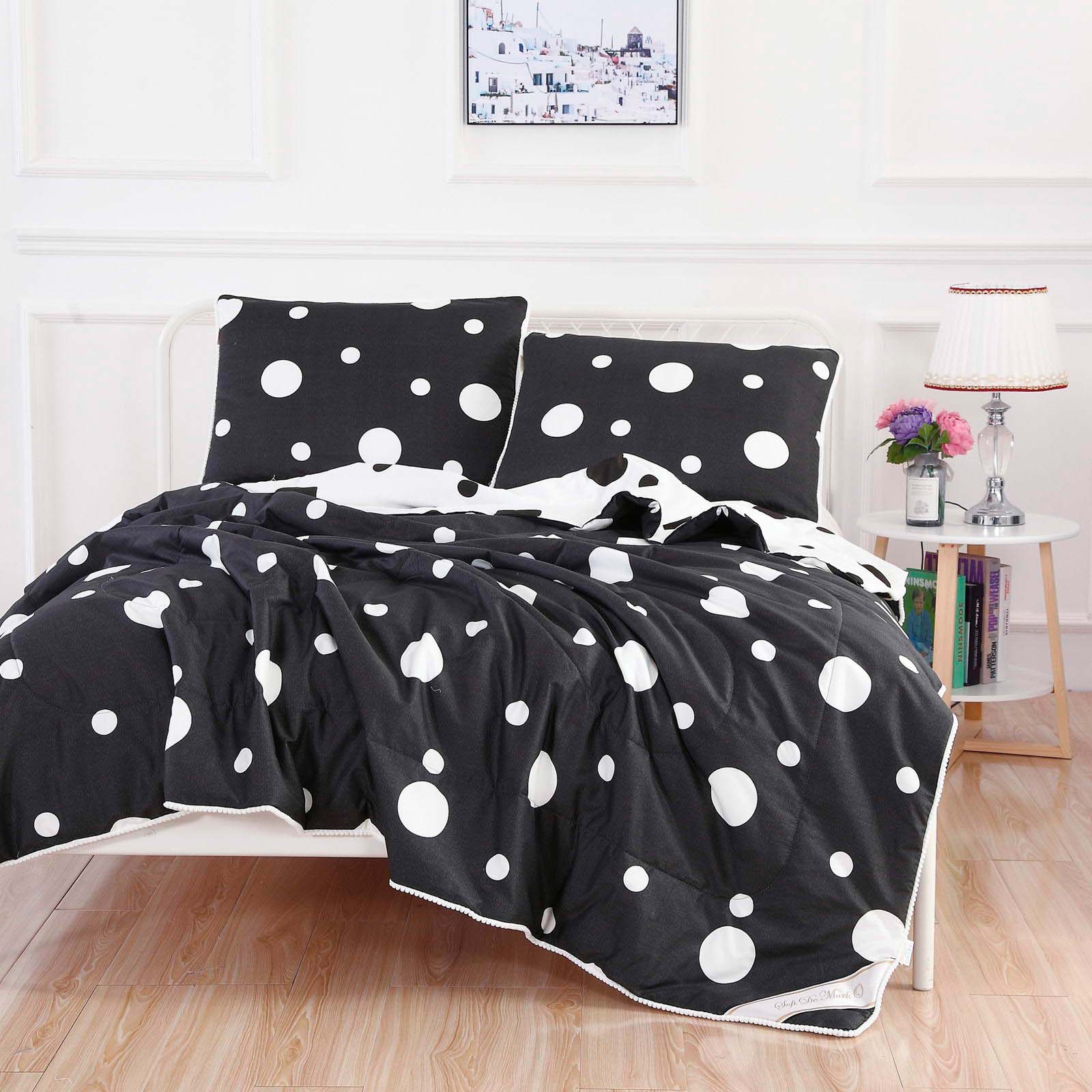 Постельное белье Дарси Цвет: Черный (Семейное (2 одеяла-покрывала)), размер 50х70 (2 шт)