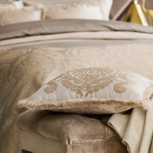 Декоративная подушка Мадалина цвет: золотой (45х45)