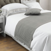 Дорожка на кровать Ибица цвет: бежево-серый