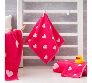 Детское полотенце Сердечки цвет: розовый (30х60 см)