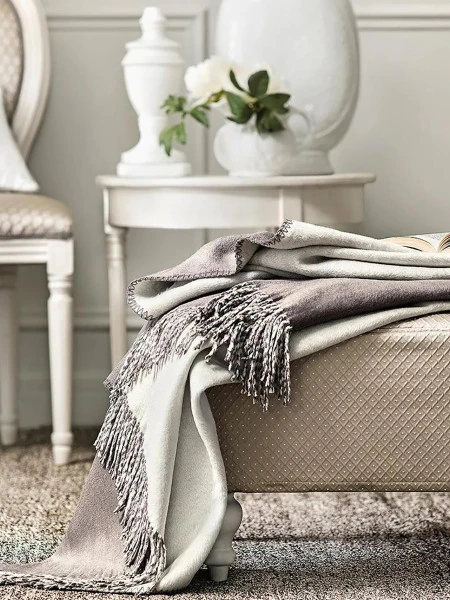 Плед Маринетти