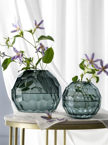 Ваза Ксагон