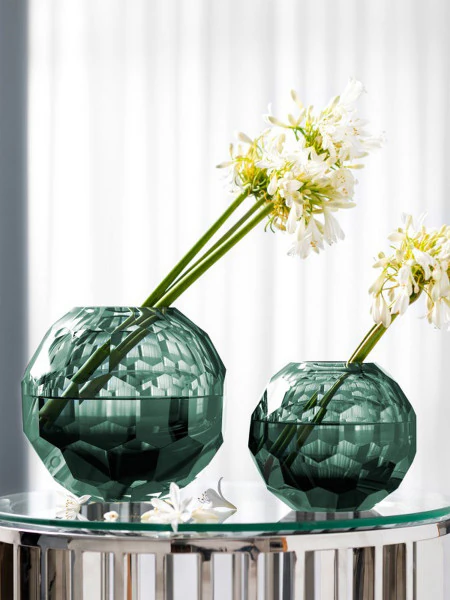 Ваза Ксагон