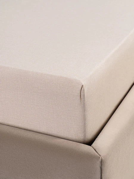 Простыня на резинке Смоген