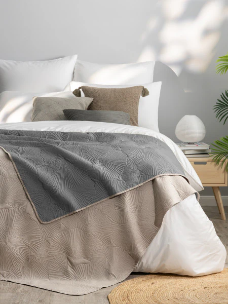 Покрывало Лив (160х220 см)