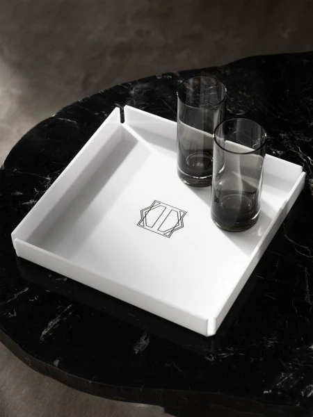 Декоративный поднос Норантис (31х31х4 см)