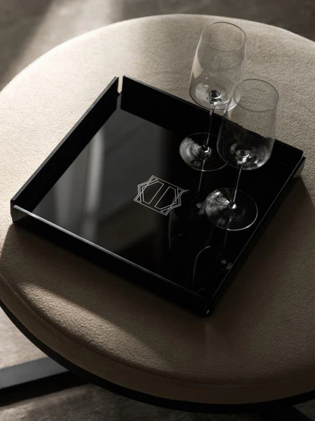 Декоративный поднос Норантис (31х31х4 см)