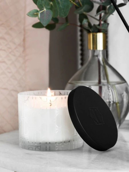 Свеча ароматическая Тропическая вода (230 г)