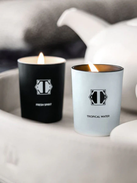 Набор ароматических свечей Легкое дуновение и тропическая вода (130 мл - 2 шт)