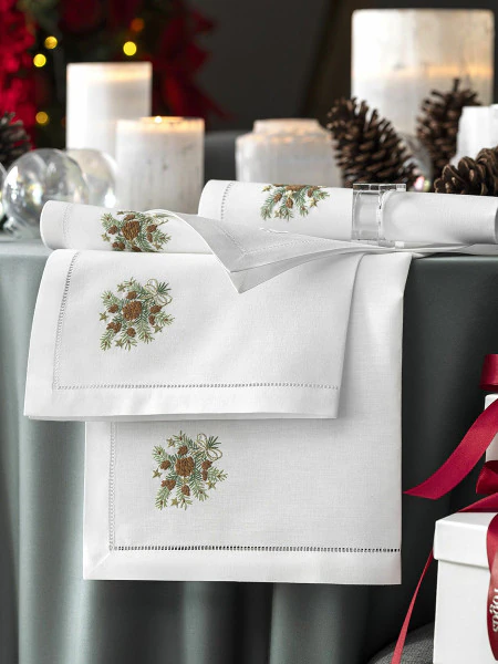 Салфетка новогодняя Масселти (50х50 см)