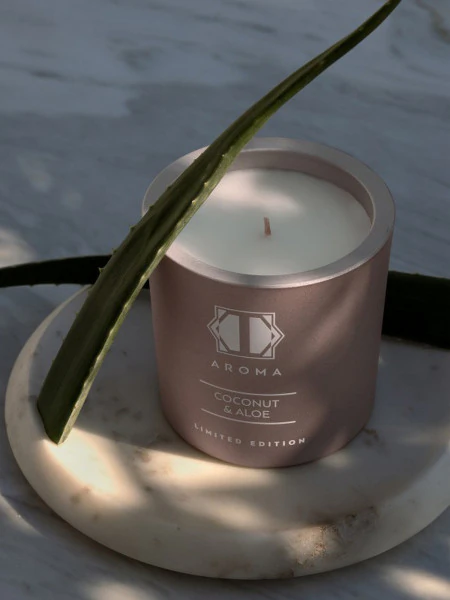 Ароматическая свеча Алое и кокос (330 г)