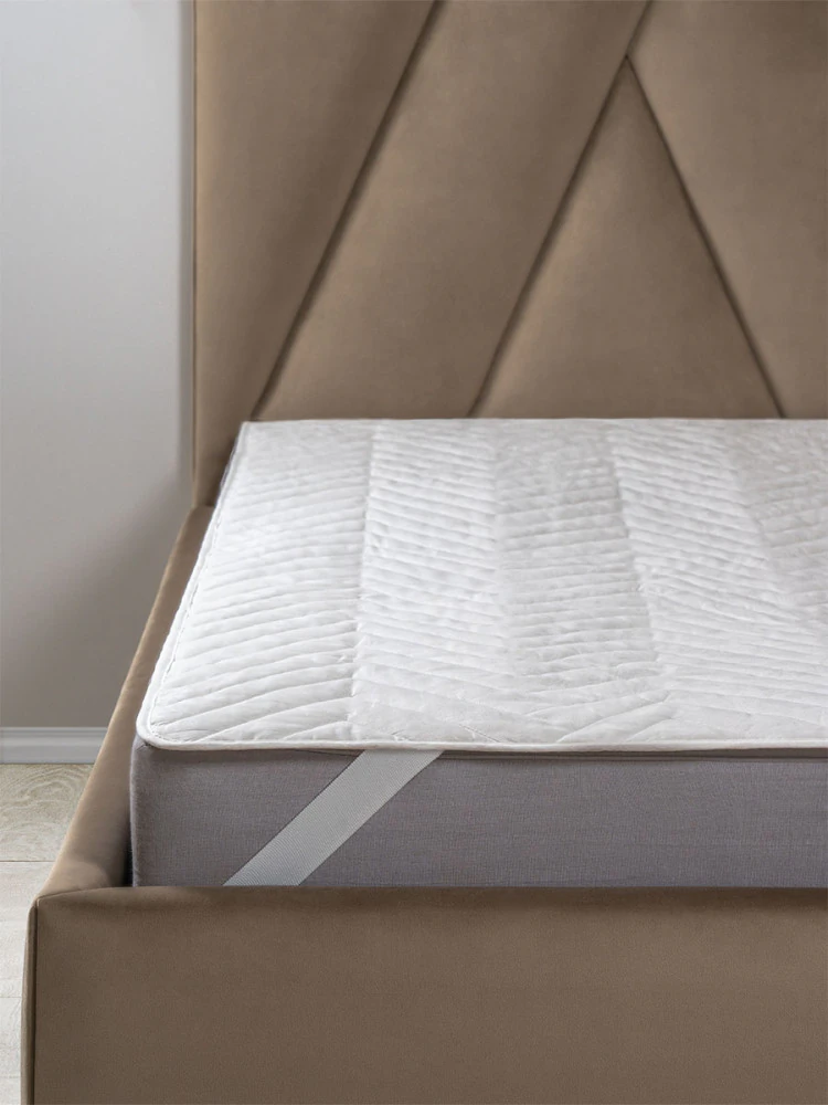 Наматрасник Skylor