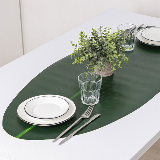 Дорожка на стол Лист цвет: зеленый (46х106 см), размер 46х106 см