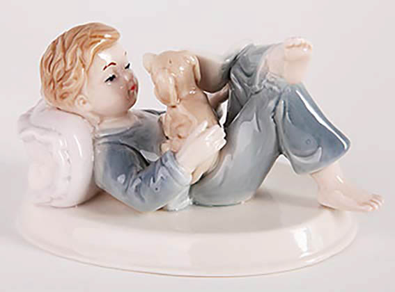 

{} Фигурка Мальчик С Собакой (8х12 см)