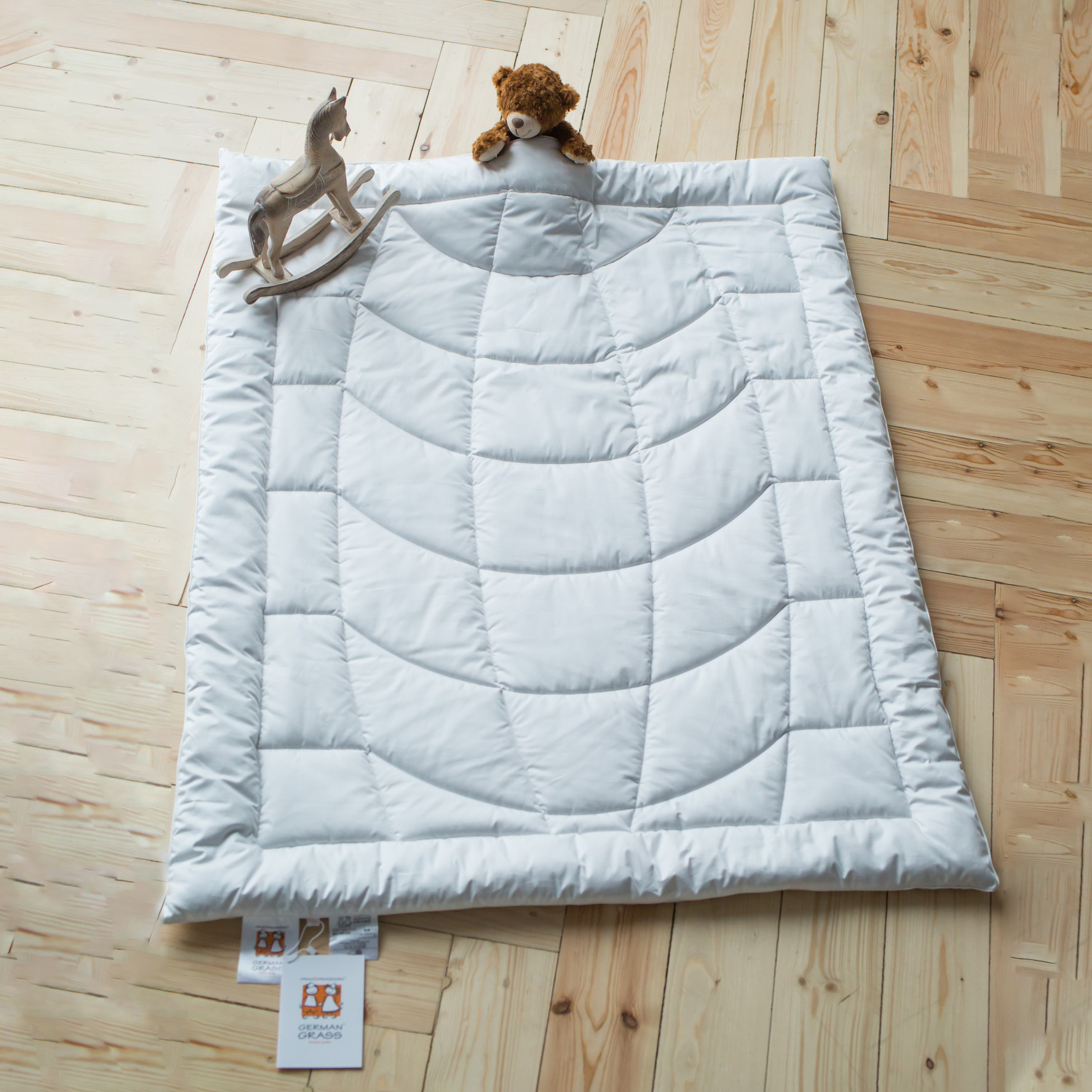 Детское Одеяло всесезонное Eva (150х200 см), размер 150х200 см, цвет серый