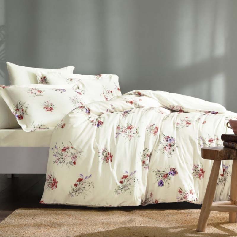 Комплекты постельного белья  Tivolyo home