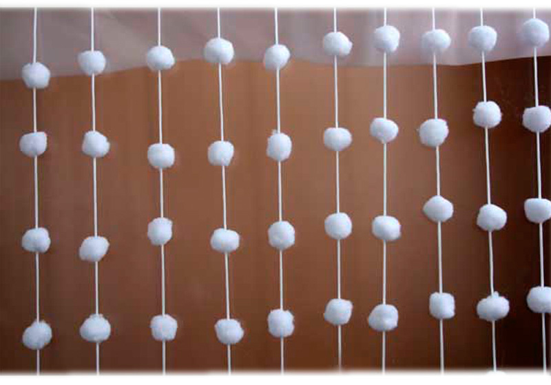 

{} Гирлянда-занавеска Снежинки (200х90 см)