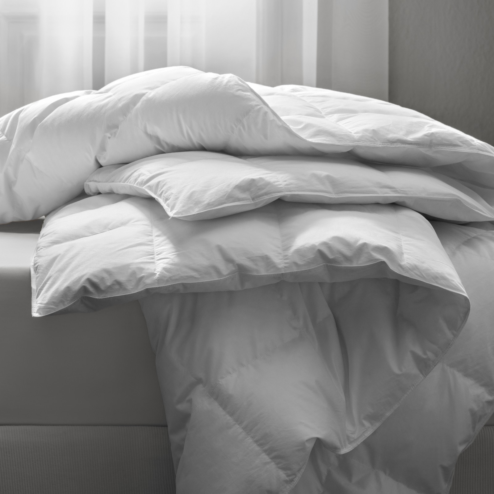Одеяла Togas Одеяло легкое Роял цвет: белый (220х240 см)