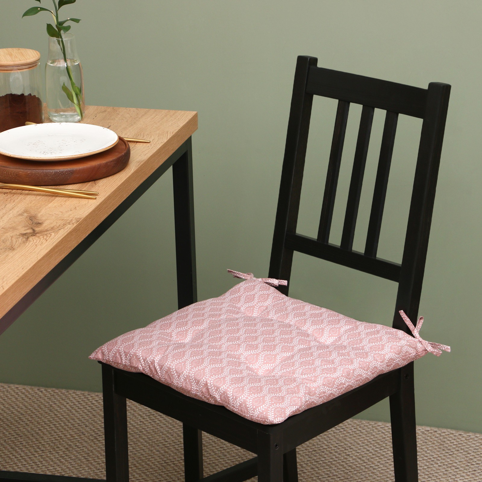 Подушка на стул Орнамент цвет: розовый (40х40), размер 40х40 tel914158 Подушка на стул Орнамент цвет: розовый (40х40) - фото 1