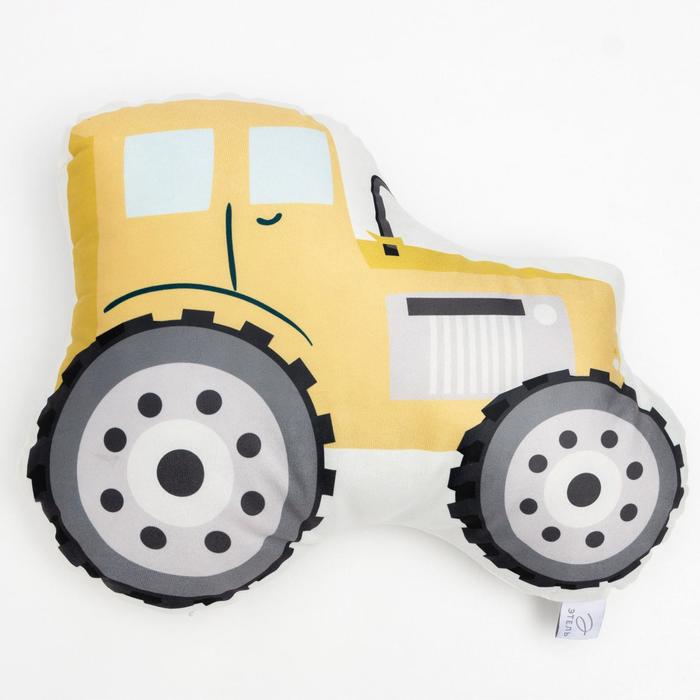 Декоративная подушка-игрушка Трактор (40х50), размер 40х50