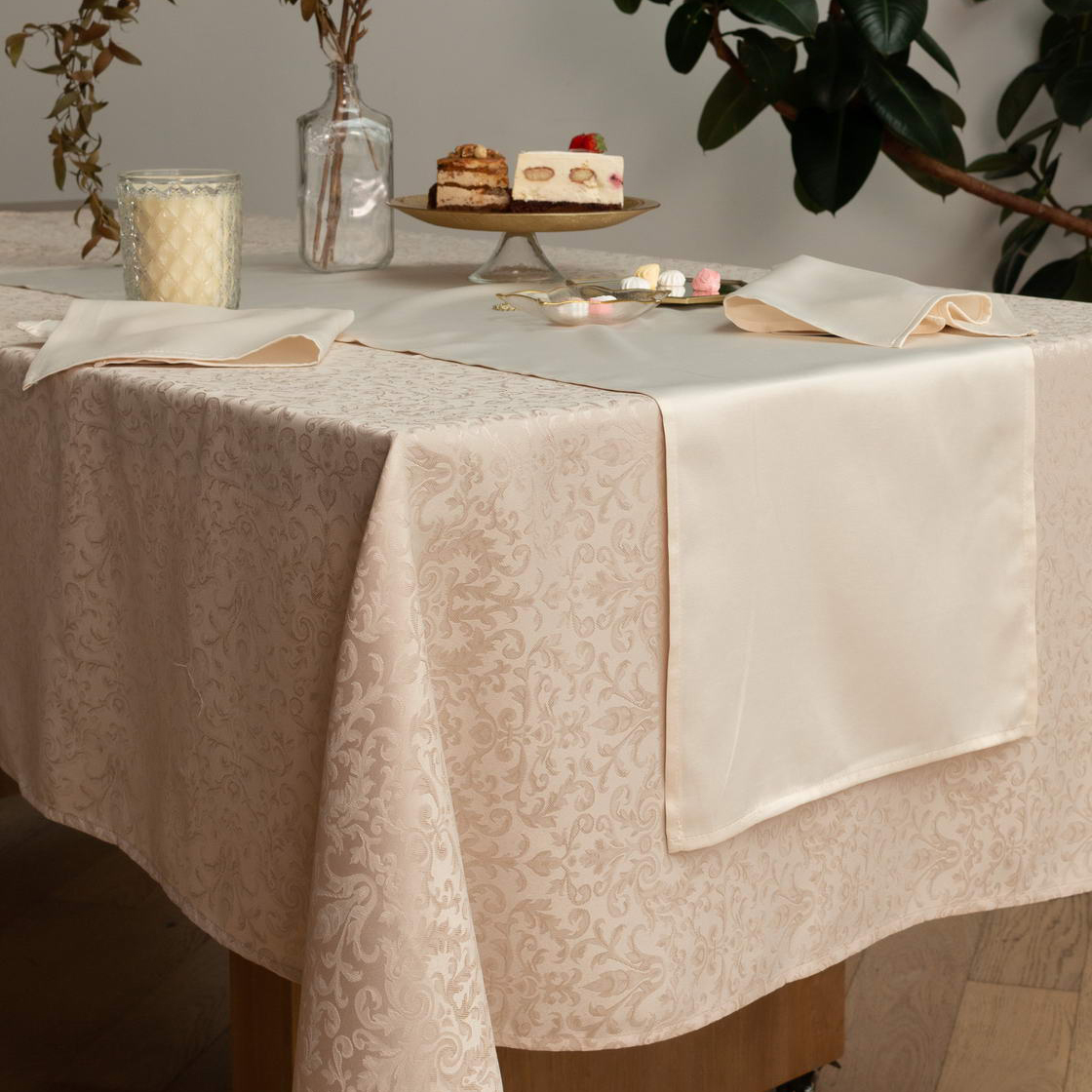 Дорожка на стол Серенити цвет: кремовый (40х140 см), размер 40х140 см