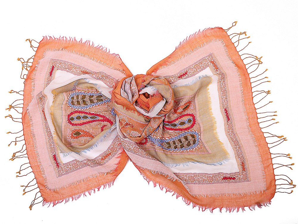 павлопосадский платок дива. летние шарфы женские. шарфы с ручной вышивкой. палантин с зайками. кашемировый палантин с котами.